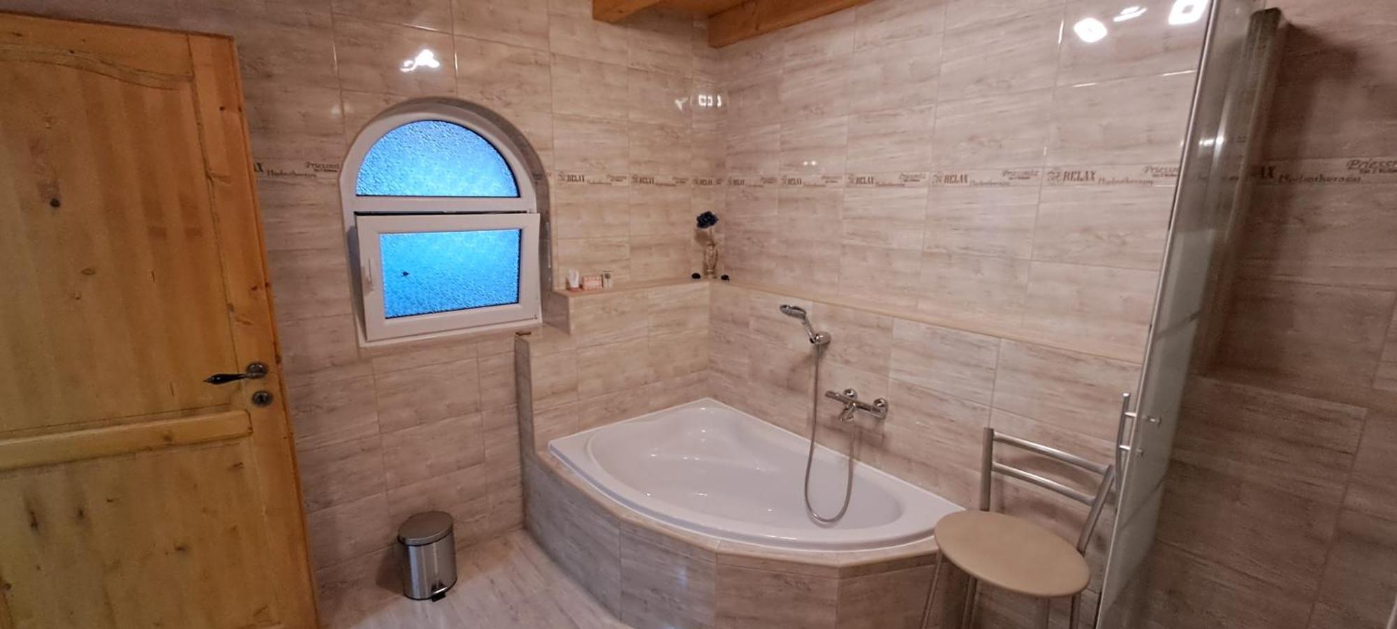 Villa Manipura Szemenyecsörnye Exterior foto