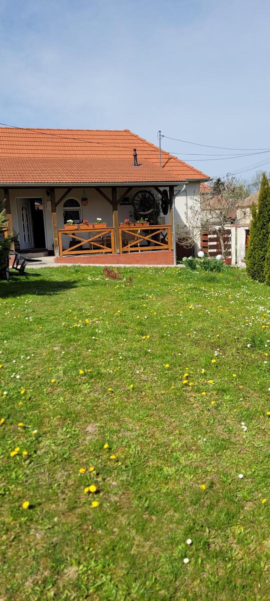 Villa Manipura Szemenyecsörnye Exterior foto